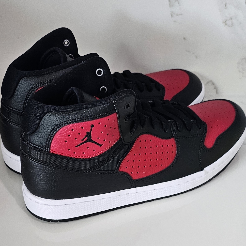 Air Jordan Access Black Red Men's 10.5 New In The Box